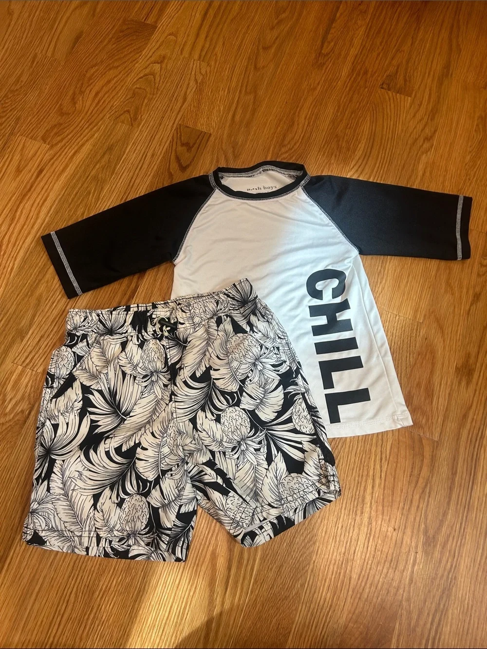 Old Navy & Mish Boys Black and White 'CHILL' Rashguard Set bundle size 5